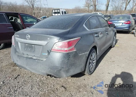 2013 Nissan Altima 2.5 S z USA, uszkodzony, nr VIN 1N4AL3APXDN526501